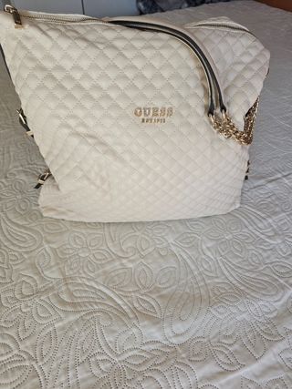 Bolso guess