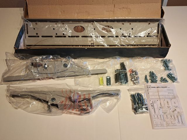 Soporte TV hasta 60 " (152 cm.) máximo 60 kg.