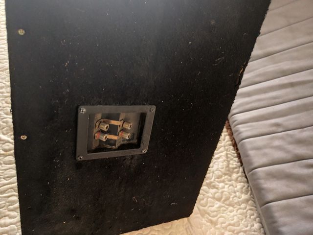 Bombo y altavoces beyma