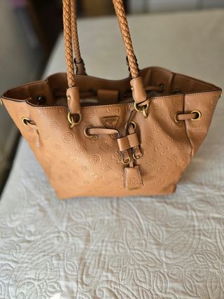 Bolso guess 