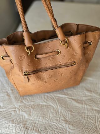 Bolso guess 