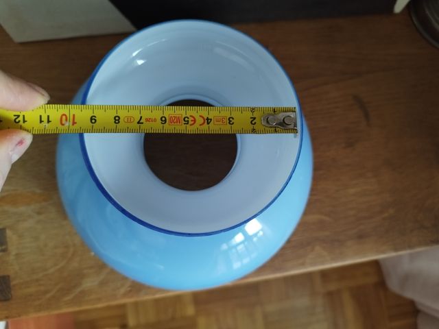 Tulipa opalina azul de quinqué