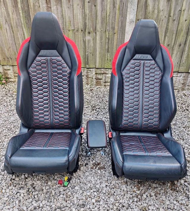 Backets Asientos audi rsq3