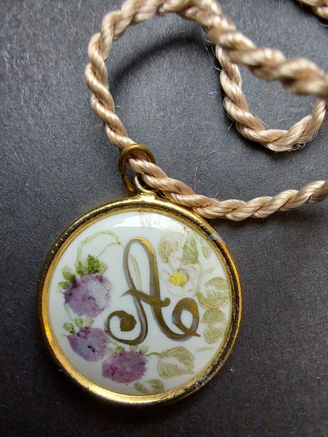 Ciondolo dipinto a mano