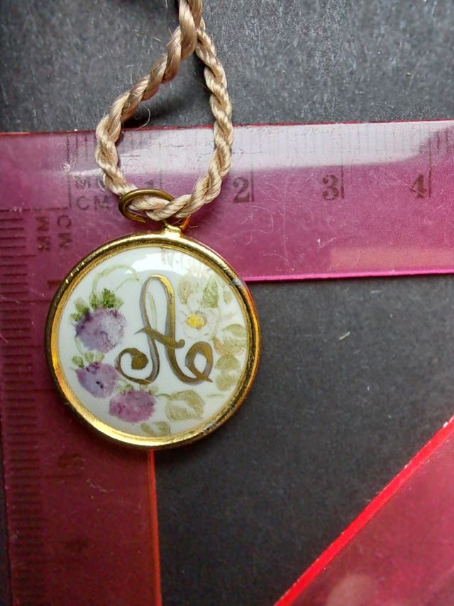 Ciondolo dipinto a mano