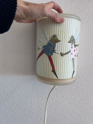 LAMPARA DE PARED