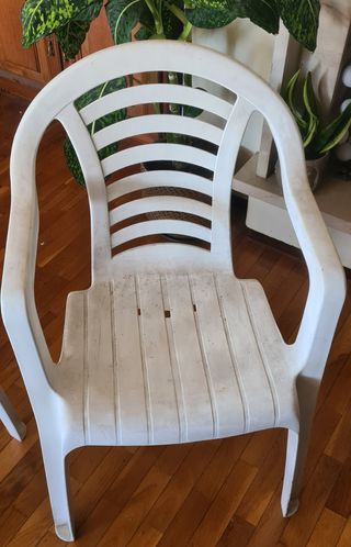 Conjunto de sillas y mesa terraza