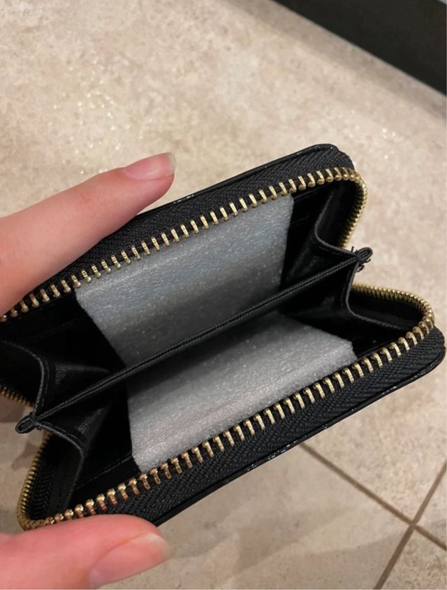 Set monederos de charol