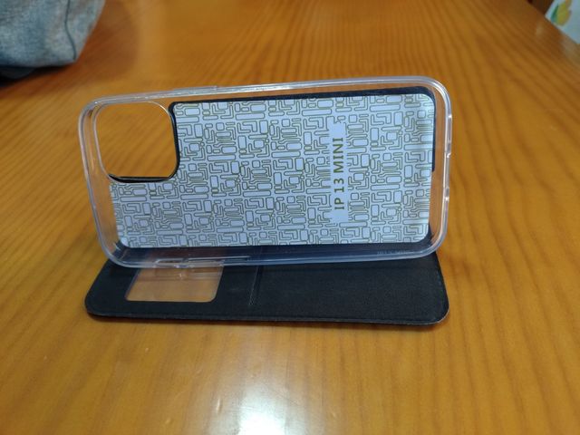 Funda iPhone 13