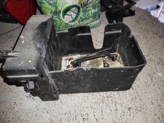 Caja bateria xsara
