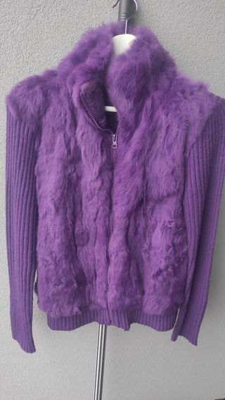 Chaqueta pelo morada mujer 