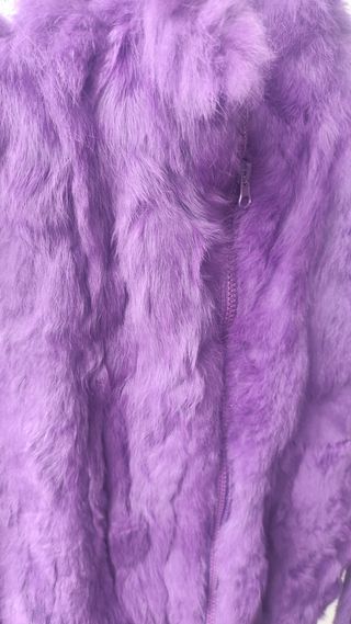 Chaqueta pelo morada mujer 