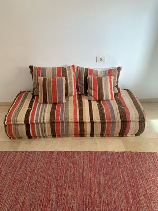 Super sofa comodo y sencillo