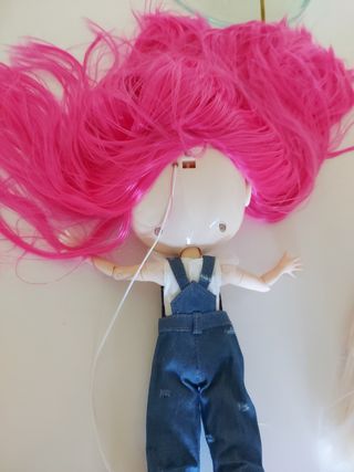 MUÑECA TIPO BLYTHE 