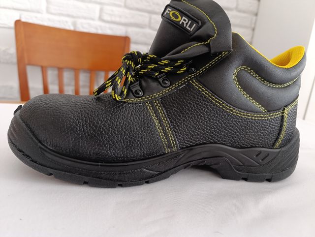 Forli botaa seguridad