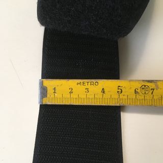 Nastro velcro nero a strappo mt.6 x cm.5.