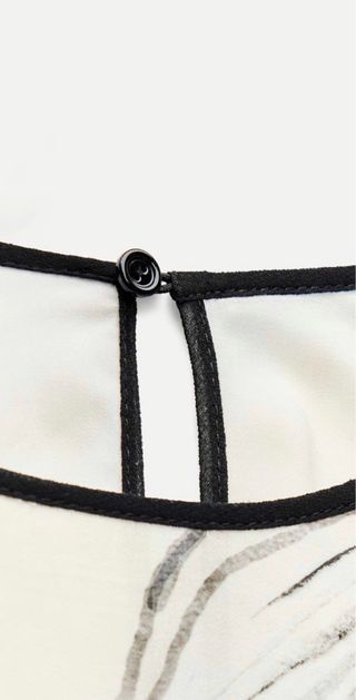 Vestido midi ZARA estampado crema