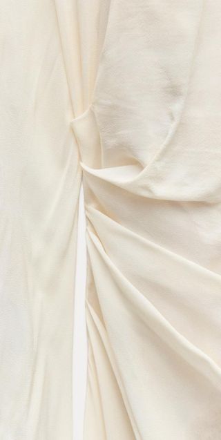 Vestido midi ZARA estampado crema