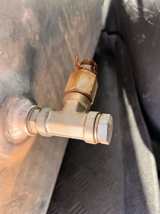 Deposito iveco aluminio 300L