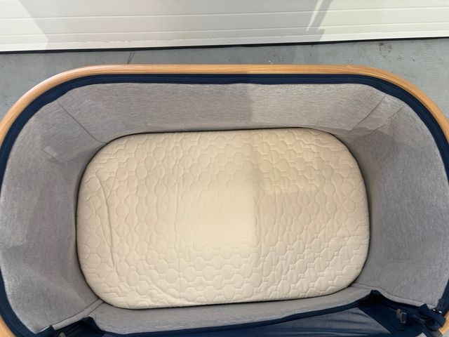 Minicuna colecho maxi cosi lora