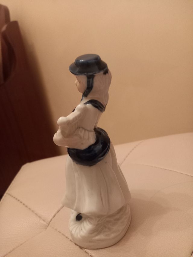 Dama in capodimonte altezza 16cm