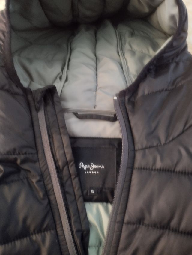 Chaleco acolchado plumífero.