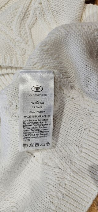 Jersey de punto en algodón cuello redondo talla M.
