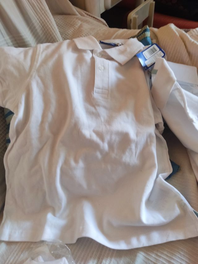 Polos blancos, manga corta