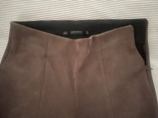 Pantalones Zara
