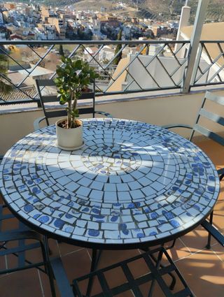 Conjunto jardín mesa y sillas