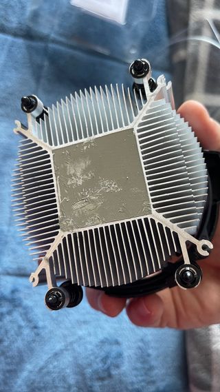 CPU AMD Ryzen 5 3600X + AMD Wraith Spire incluso