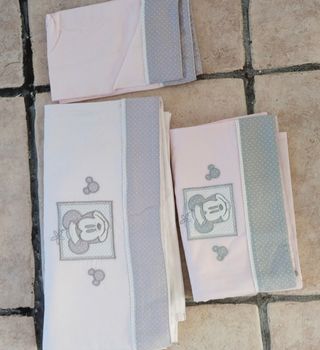 Colcha.Chichoneras.Sabanas completas Disney