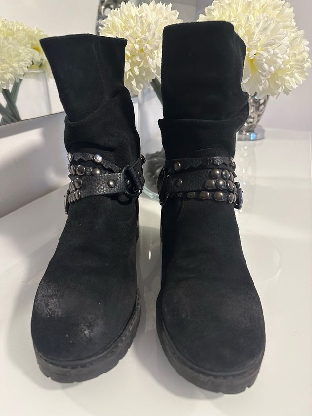 Botas Love Moschino ante talla 38