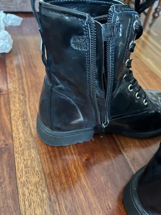 Botin negro hebilla/tachas 36