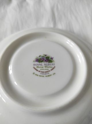 Taza de te y plato Royal Arbert