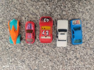Coches de juguetes
