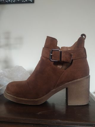 BOTINES MARRONES TALLA 36