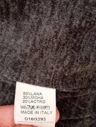 Cazadora de Punto con capucha de pelo