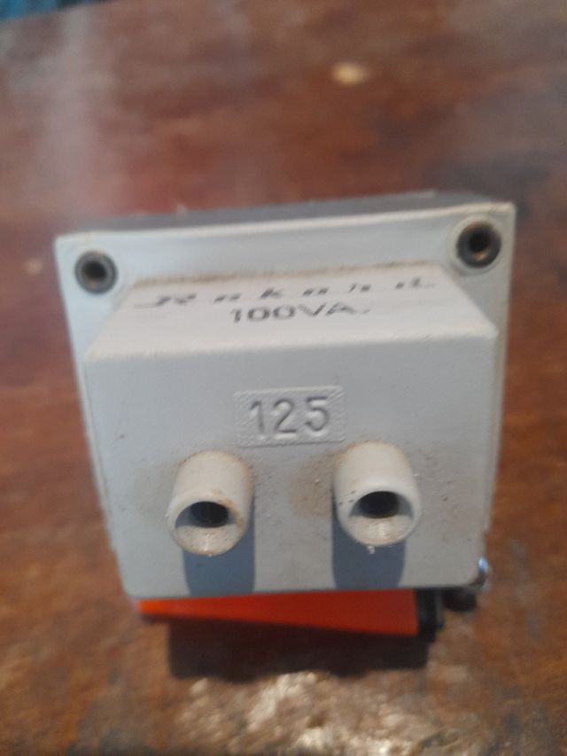Transformador 125-220v.100w.