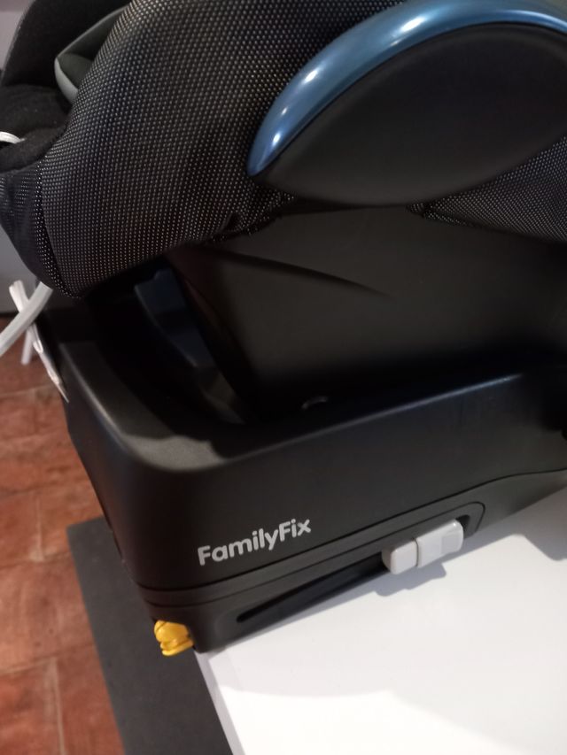Silla de bebe maxi cosi para coche con base isofix