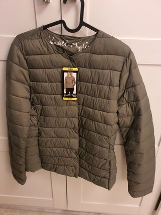 Chaqueta verde acolchada fina nueva sin estrenar
