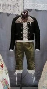 Traje torrenti 14 años