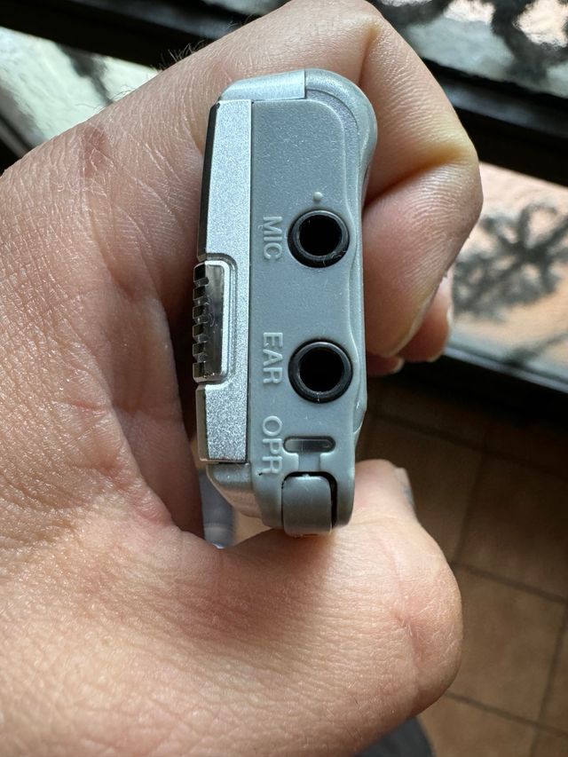 Grabadora de voz SONY ICD- B16