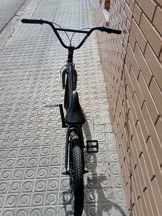 BMX Monty