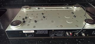 Sintonizador Radio Technics