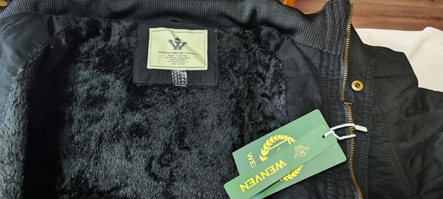 Parka negra para hombre