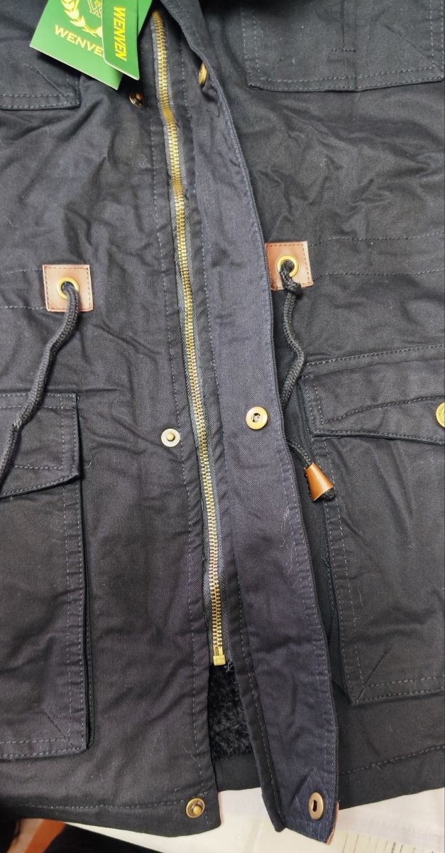 Parka negra para hombre