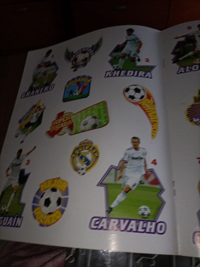 Álbum pegatinas Real Madrid