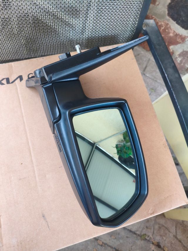 Retrovisor dereho completo kia rio