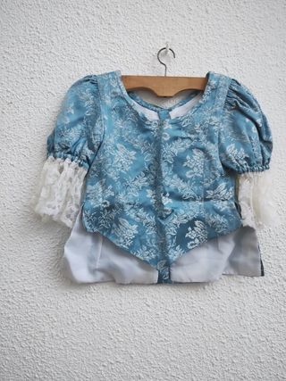 Corpiño fallera ñiña  más zapatos.